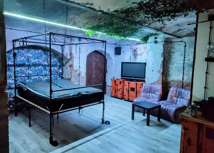 Apartment Useme Bdsm - Uwolnij Pragnienia Poznan